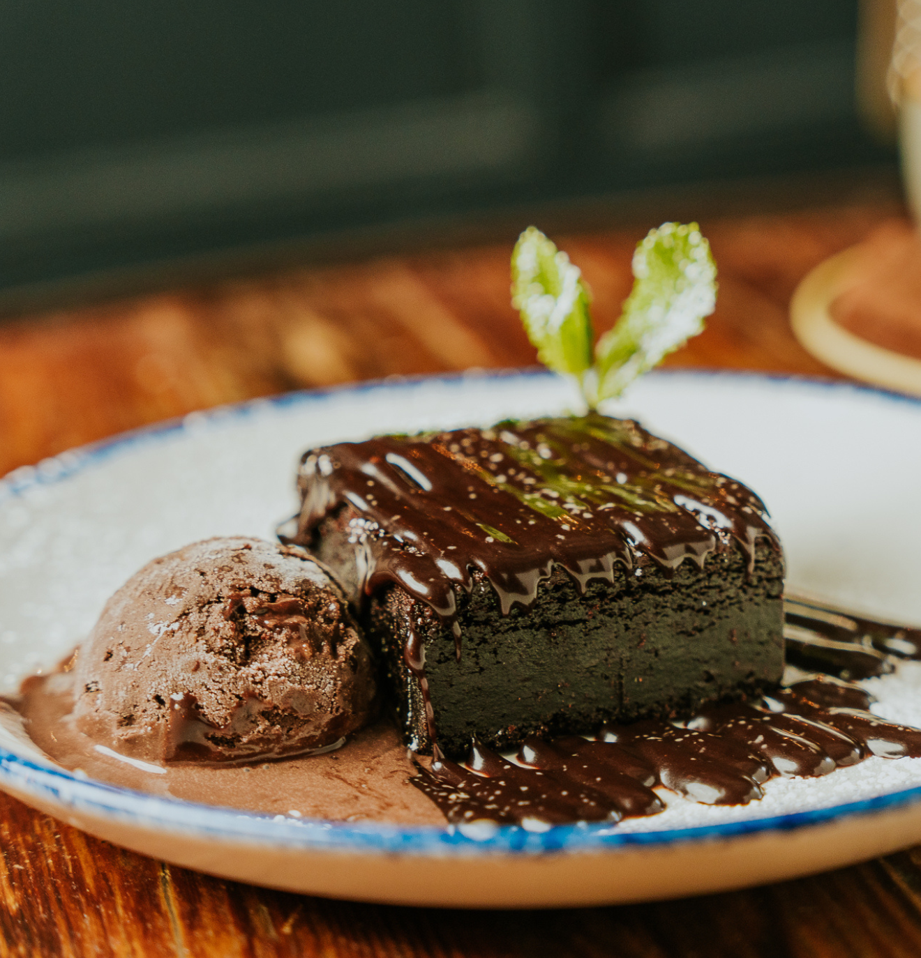 Dinner & Dining at The Copt Oak in Markfield